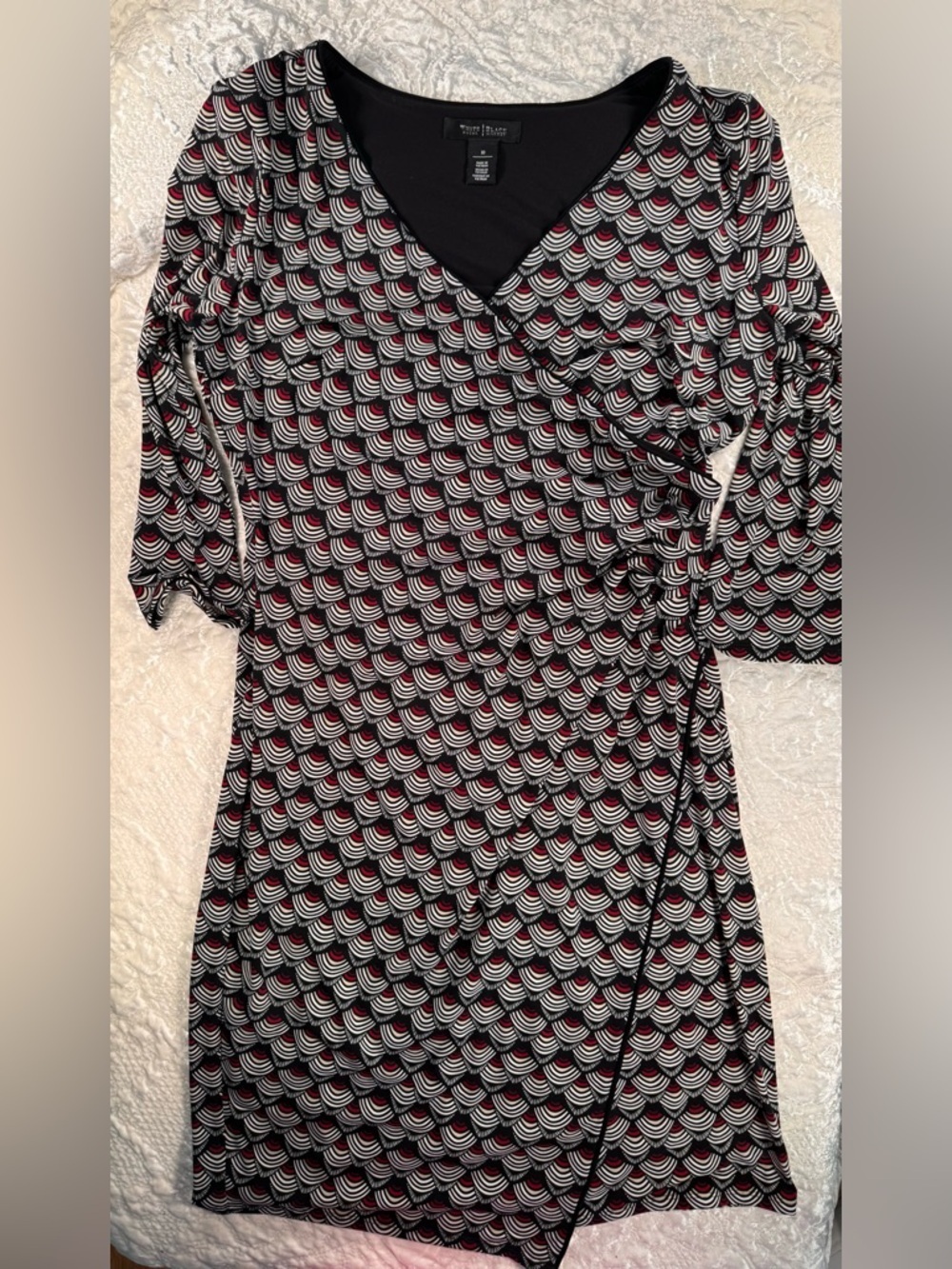 White House Black Market Black, White & Red Geometric Long Sleeve Dress